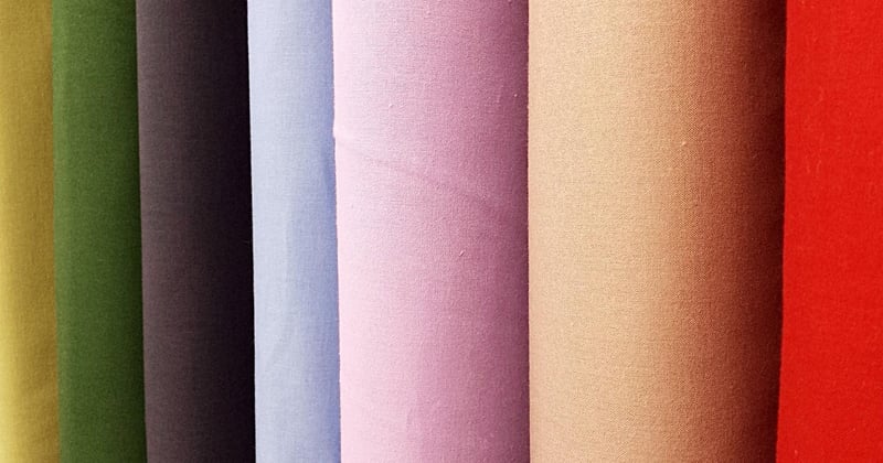 Le retour du tailleur dans la mode féminine : l'allure qui fait sensation